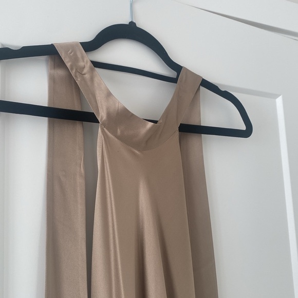 Silk Maison - Mulberry Silk Halter Dress. XS - Picture 4 of 8
